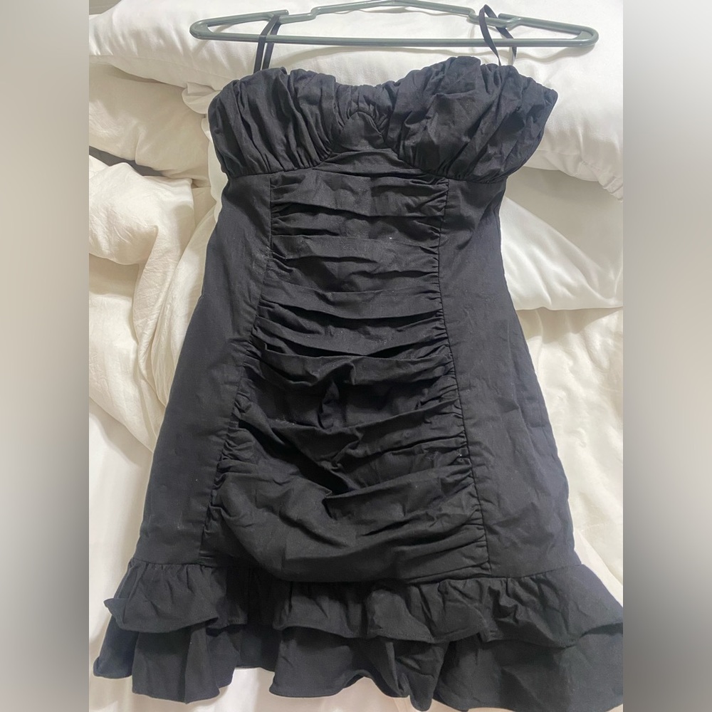 black dress. worn once XS